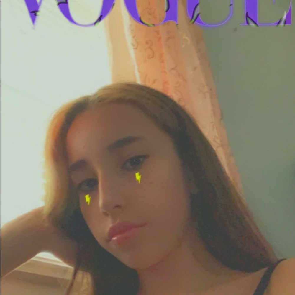 Meet your Posher, Alma